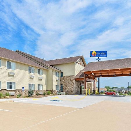 Comfort Inn & Suites Riverview Near Davenport And I-80 Le Claire Εξωτερικό φωτογραφία